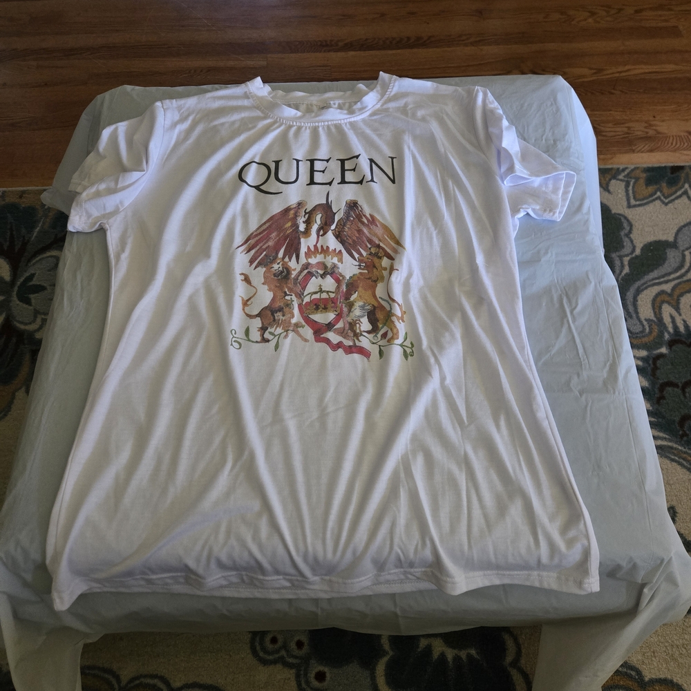 Queen White Tee with Dragon Graphic Design